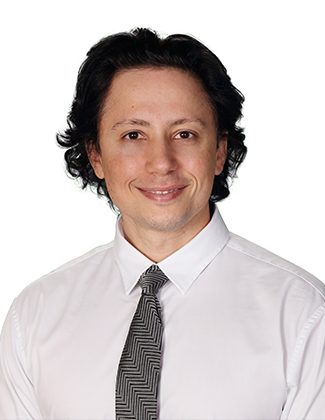 Headshot of Dr. Justin Cifuni